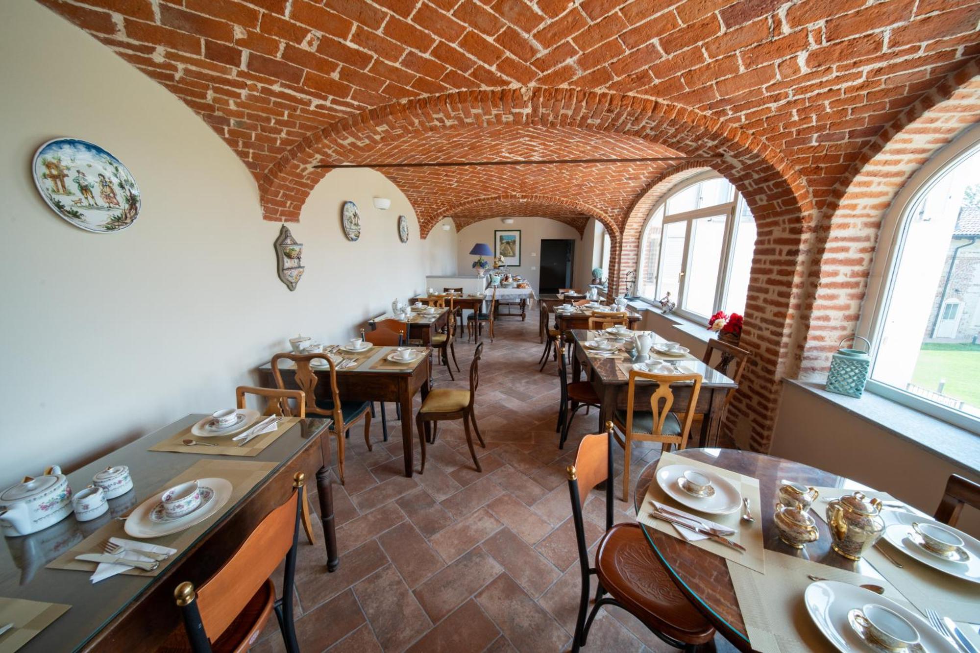 Bed and Breakfast Cascina Baronina à Terruggia Extérieur photo
